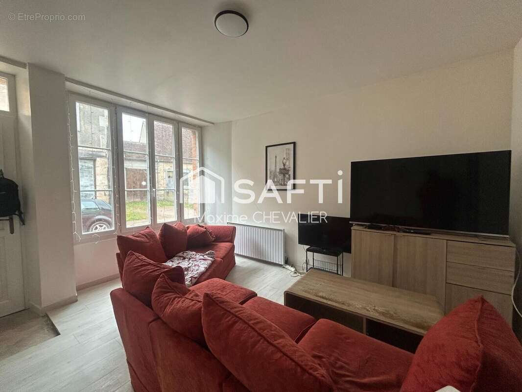 Maison 110 m² à Orsennes  - photo 5