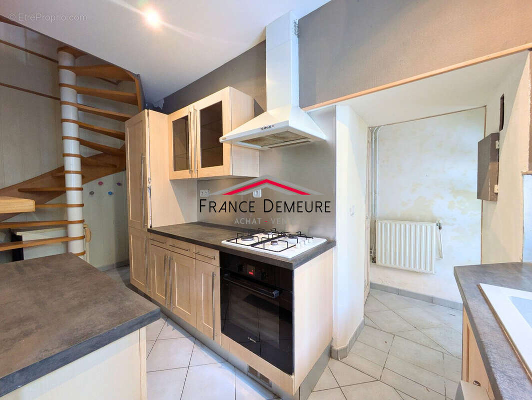 Maison à SAINT-LEU-LA-FORET