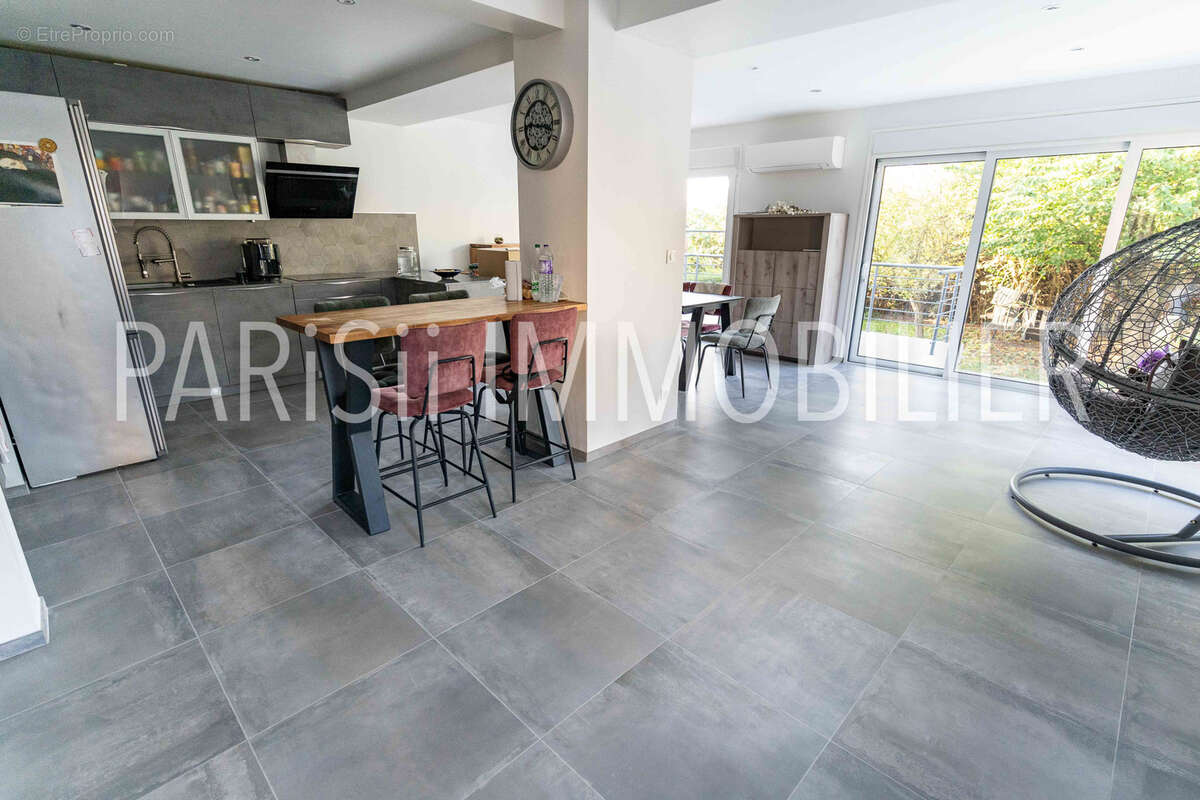 Maison à CORMEILLES-EN-PARISIS