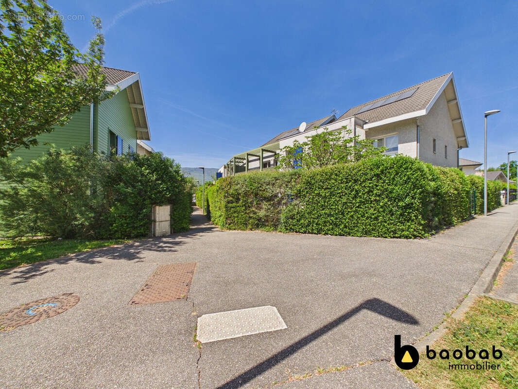 Appartement à MERY