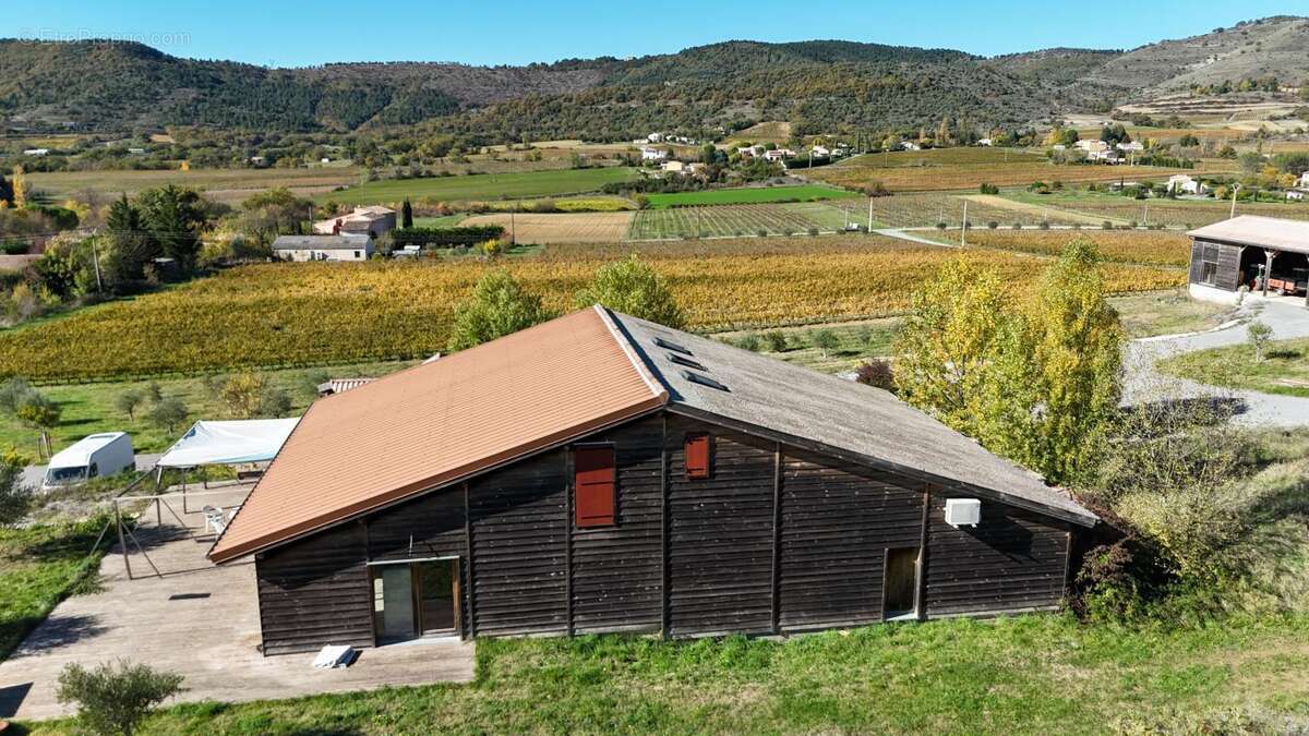 Maison à ALBA-LA-ROMAINE