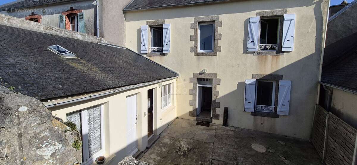 Maison de caractère en pierre avec vue mer  3 logements indépendants au cur de Camaret-sur-Mer - photo 29