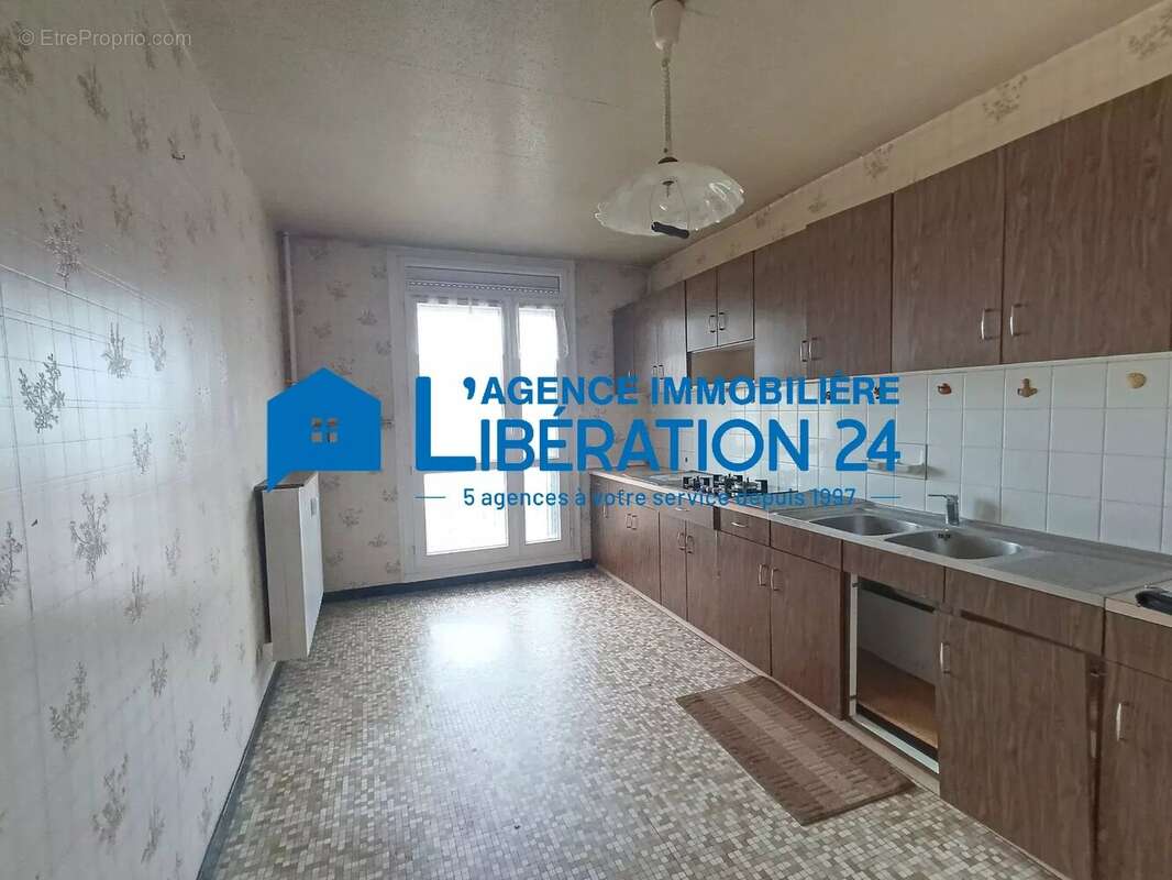 Appartement à SAINT-ETIENNE