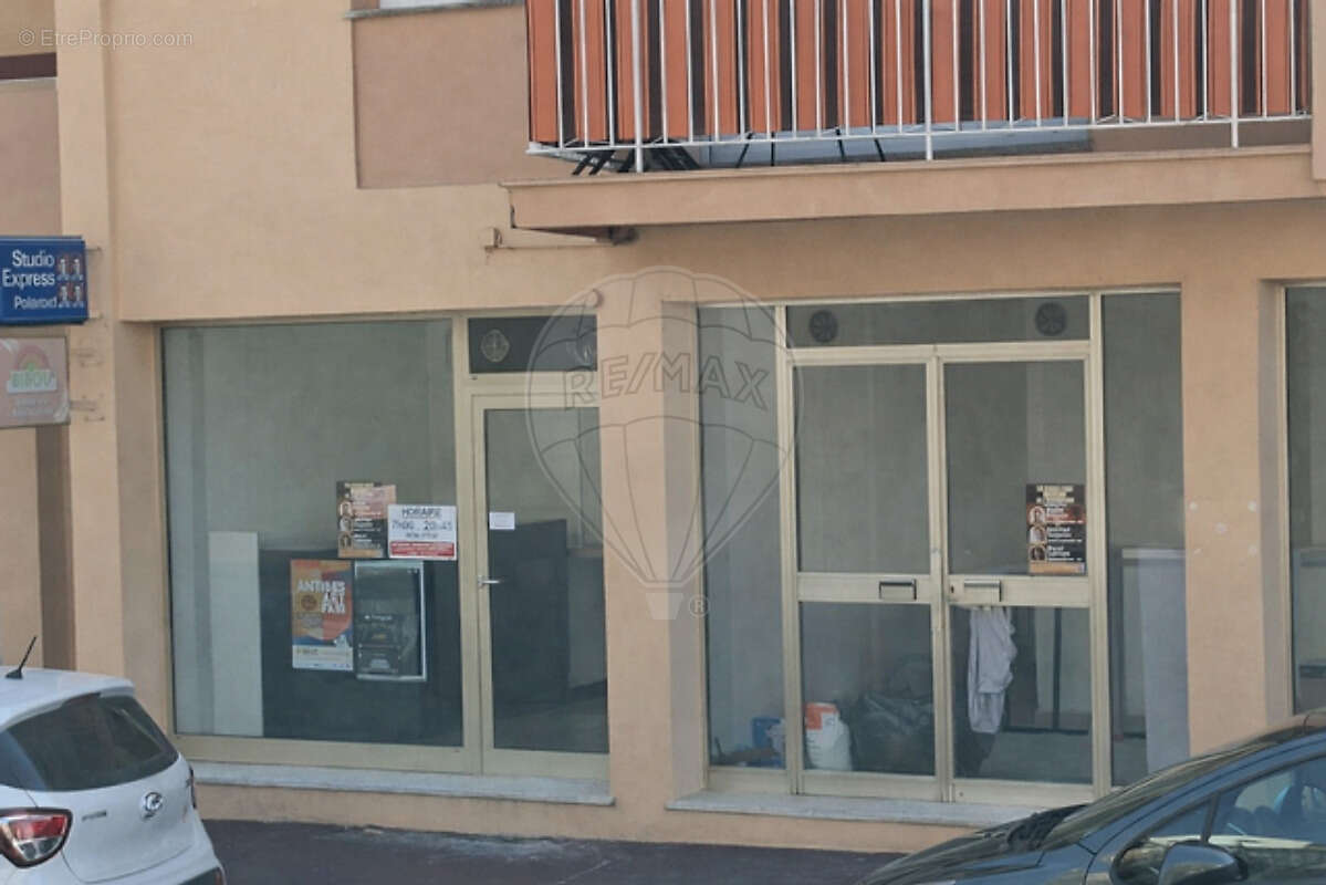 Commerce à VILLENEUVE-LOUBET