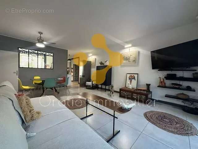 Appartement 85 m² à Saint-Paul  - photo 2