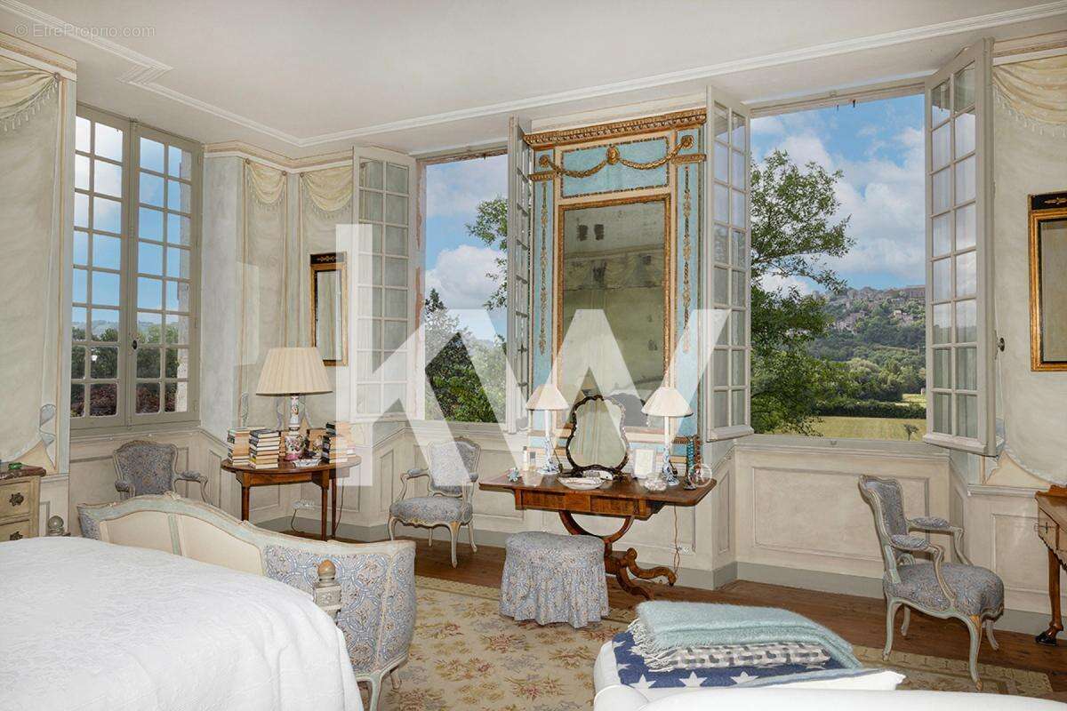 Maison à CORDES-SUR-CIEL