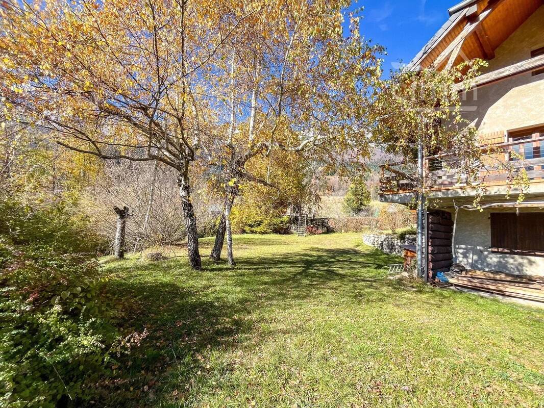 Maison à LA TERRASSE