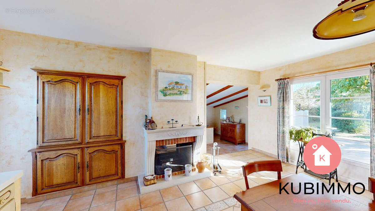 Maison à TALMONT-SAINT-HILAIRE