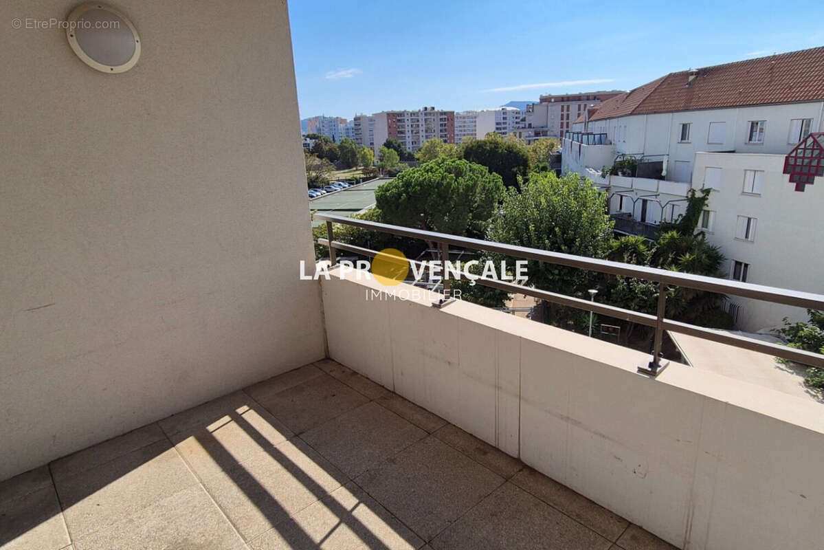 Appartement à MARSEILLE-8E