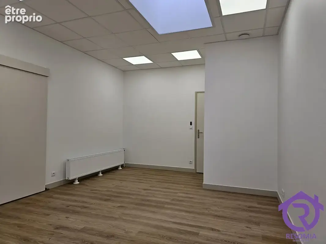 Local commercial Paris 15ème - 90 m2 - photo 12