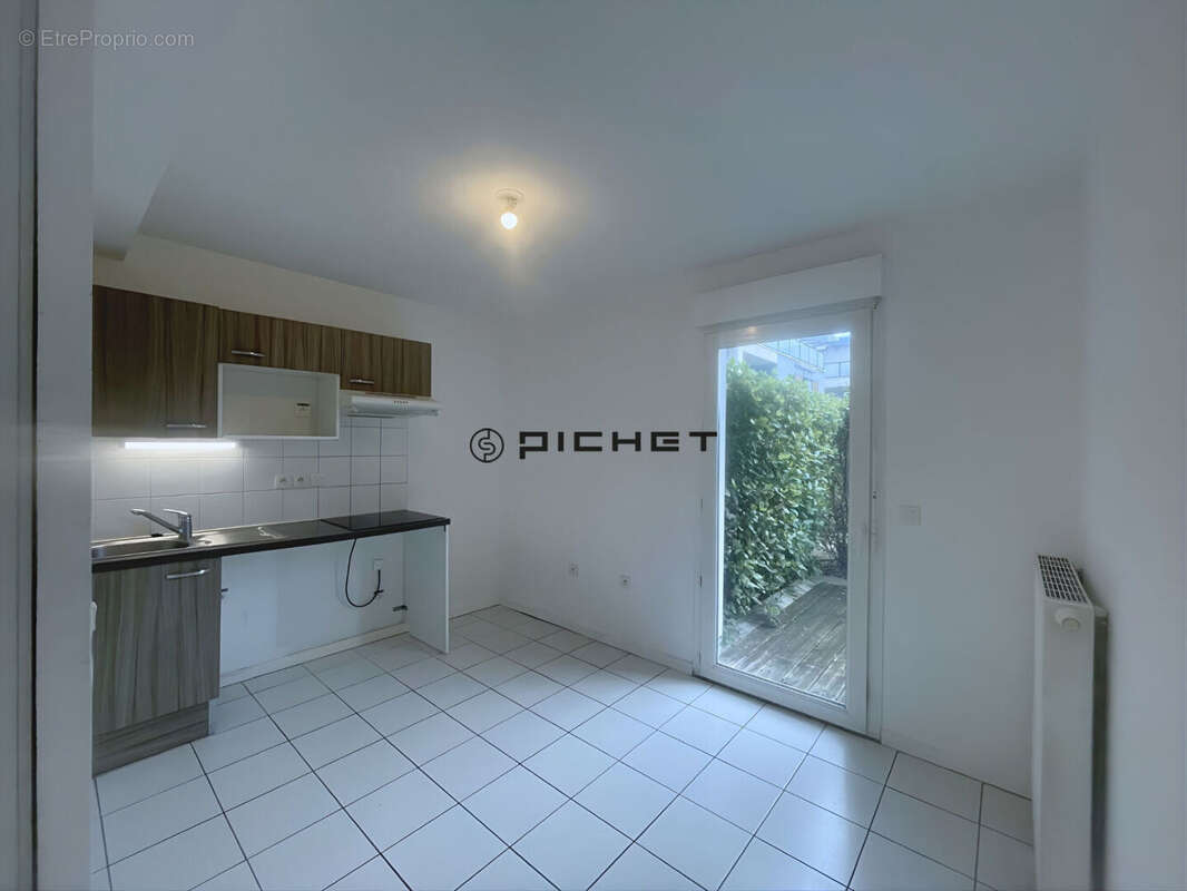 Appartement à CENON