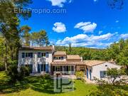 Maison à MOUGINS