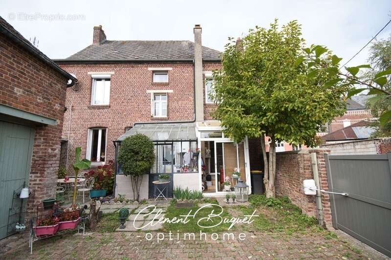 Maison à LE NOUVION-EN-THIERACHE