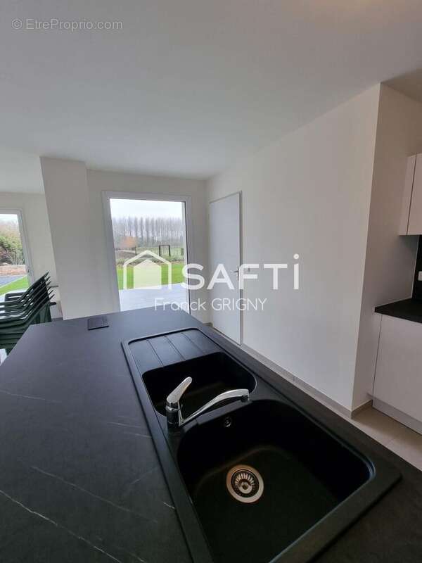 Maison 165 m² à Sauchy-Cauchy  - photo 6