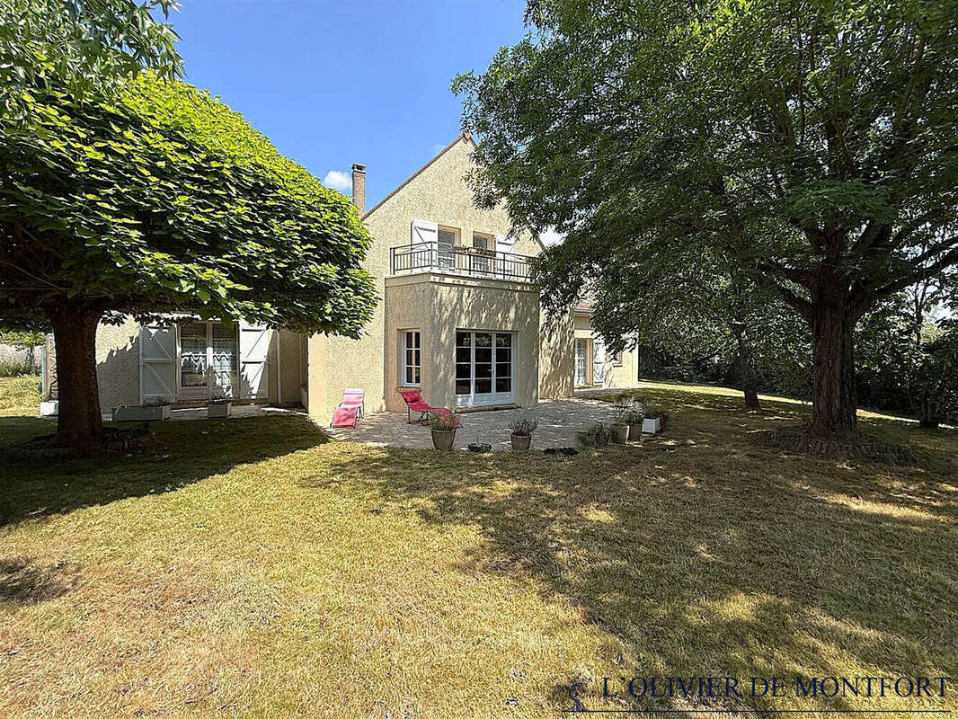Maison à MONTFORT-L'AMAURY