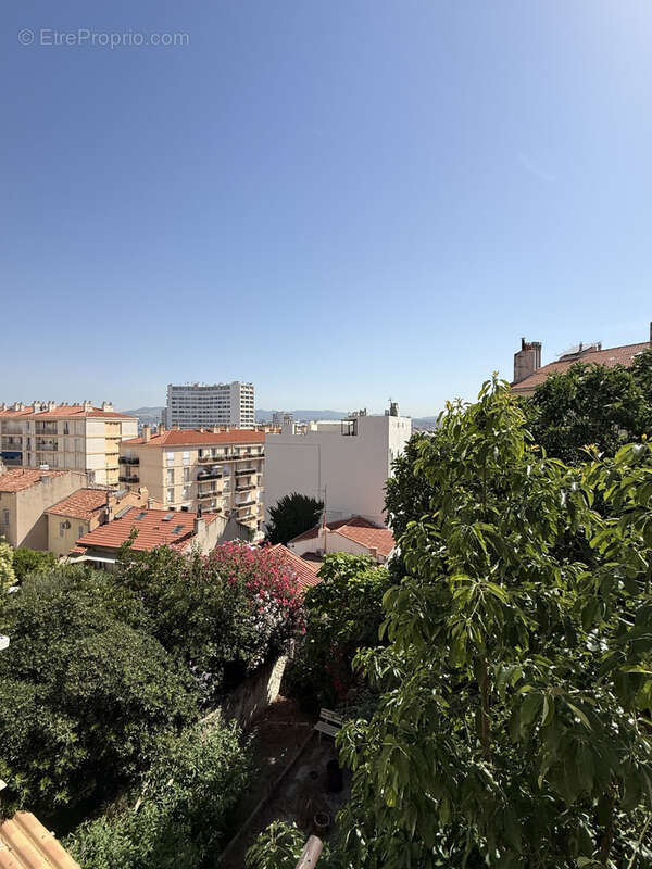 Appartement à MARSEILLE-7E