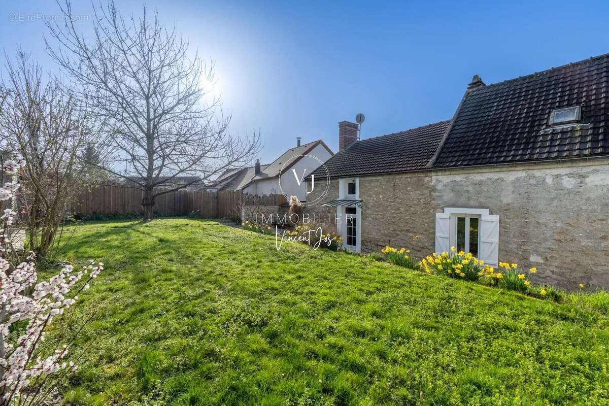 Maison à BRUEIL-EN-VEXIN