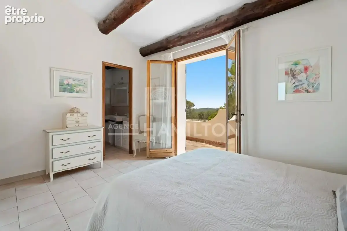Villa avec piscine à proximités des écoles - photo 13