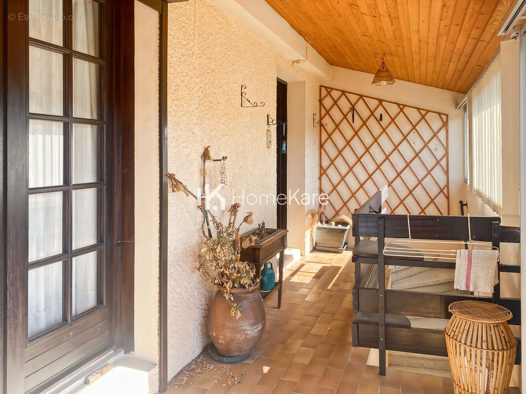 Maison à CASTELGINEST