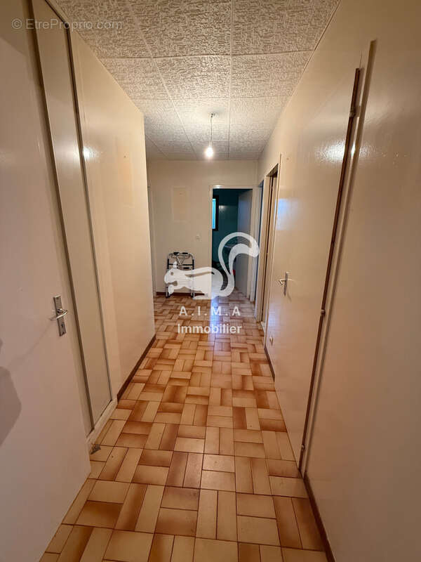 LANTON, proche de toutes commodités, maison 112m2 hab + garage 26m2 sur 1030m2 de jardin - photo 8