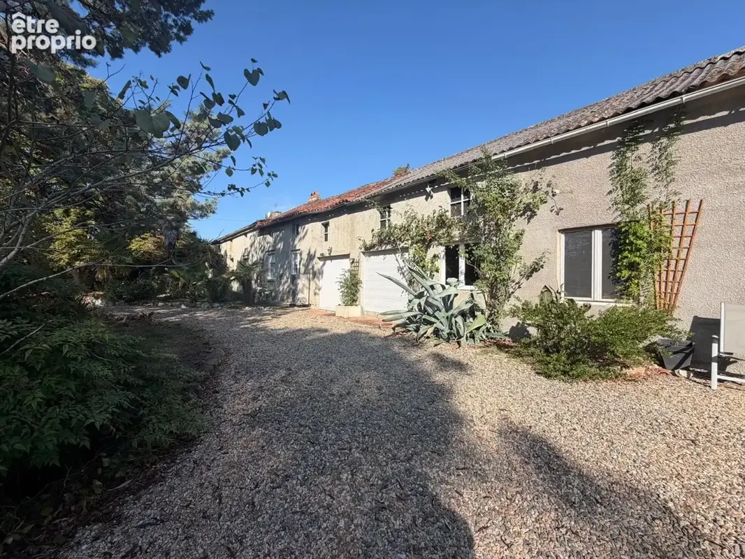 PLAISANCE(32) du Gers: AUTHENTIQUE LONGERE XVIIIs de 240m2, 4chambres, sur jardin paysagé clos de 2.500m2 et piscine hors sol, p - photo 11