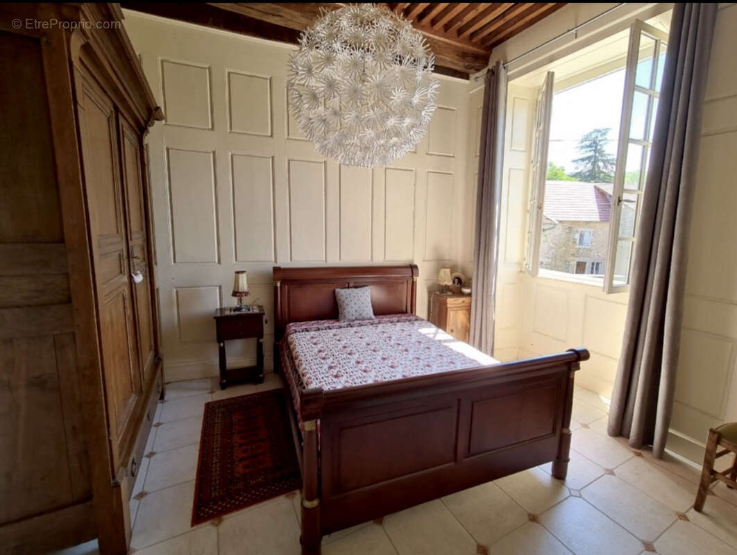 Maison à MESANDANS