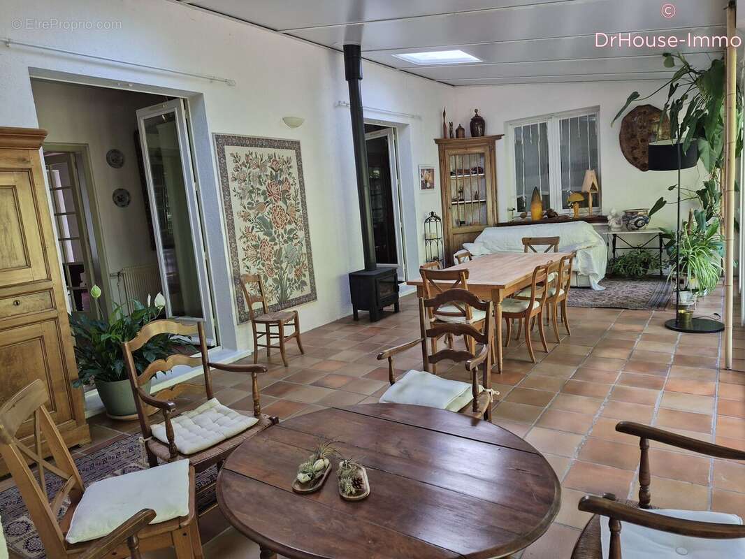 Maison à LE MAS-D'AGENAIS