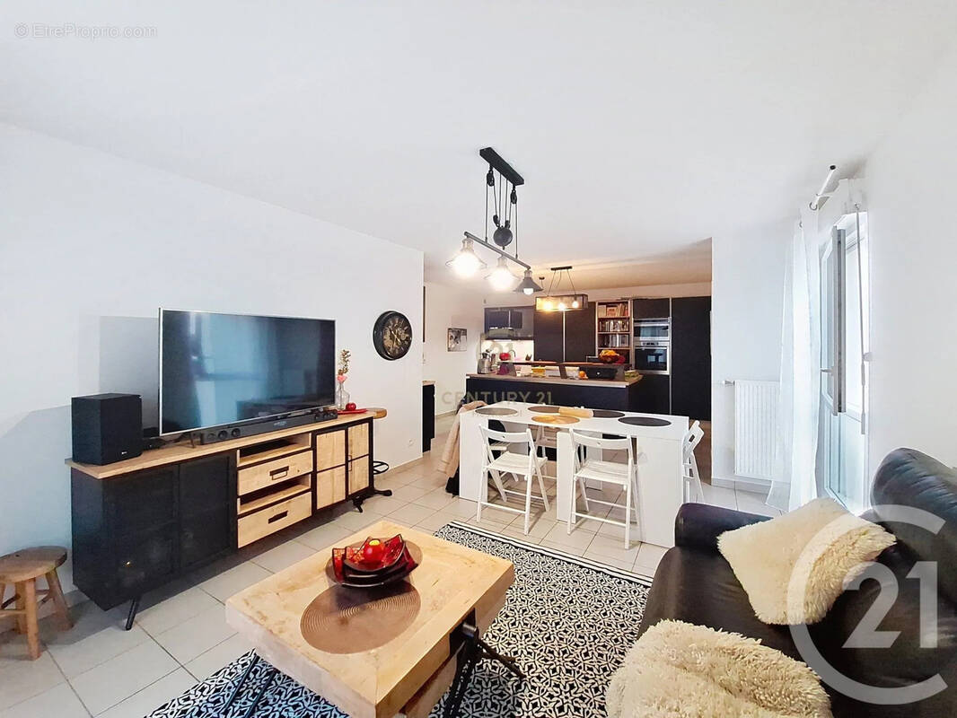 Appartement à GIVORS