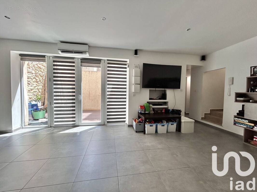 Photo 1 - Appartement à NIMES