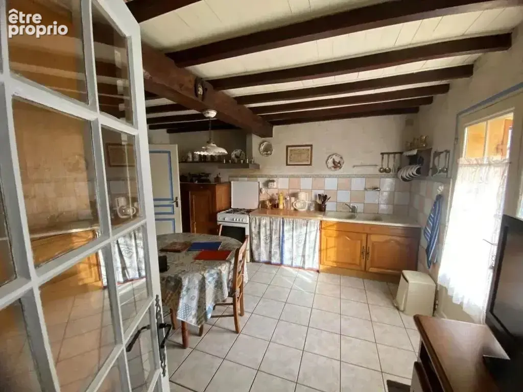 St yzan maison a rafraîchir sur 840 m2 - photo 13