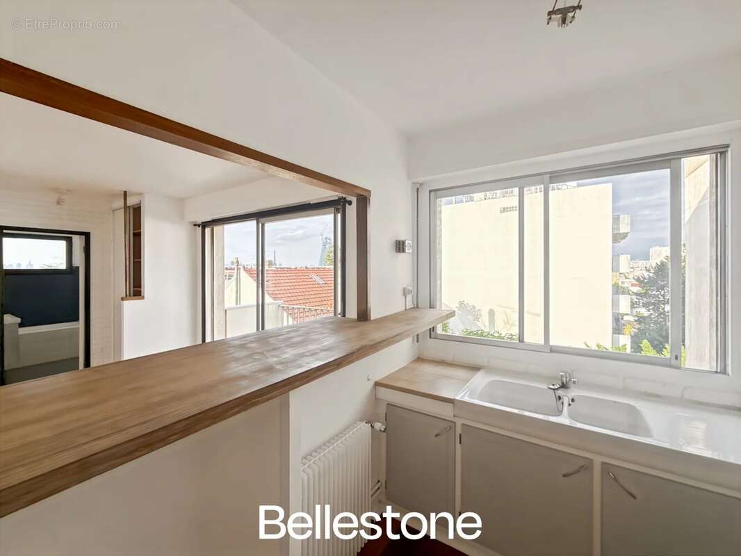 Appartement à ISSY-LES-MOULINEAUX