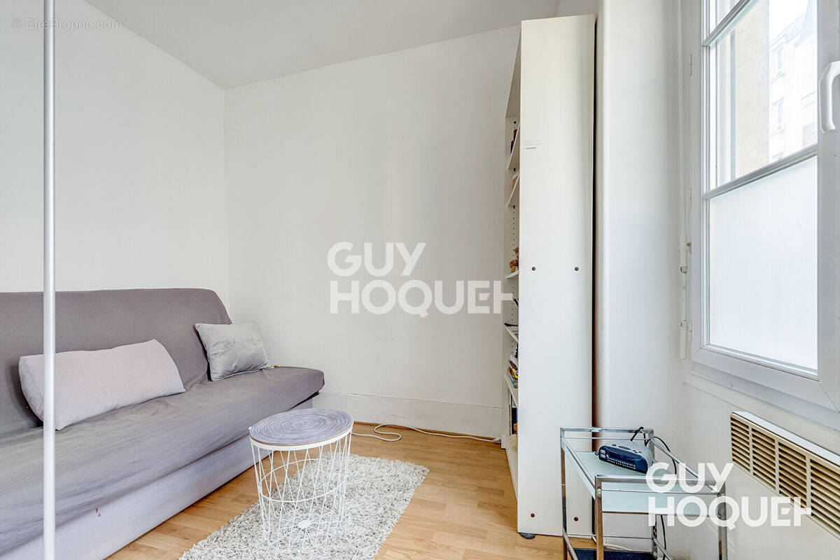 Appartement à PARIS-10E