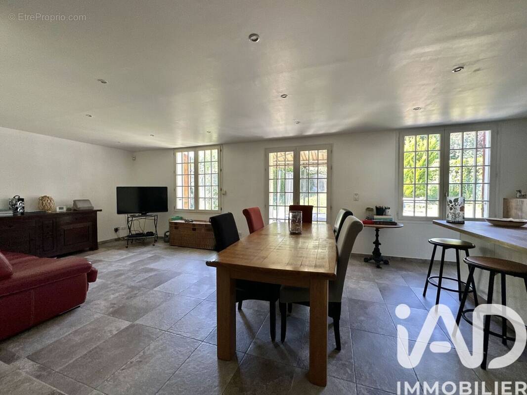 Photo 1 - Maison à QUINCY-SOUS-SENART