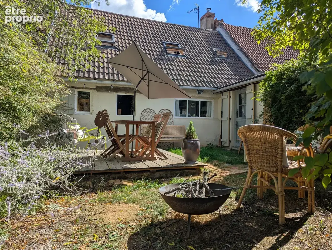 Charmant petit cottage avec beaucoup de caractère et un magnifique jardin - photo 2