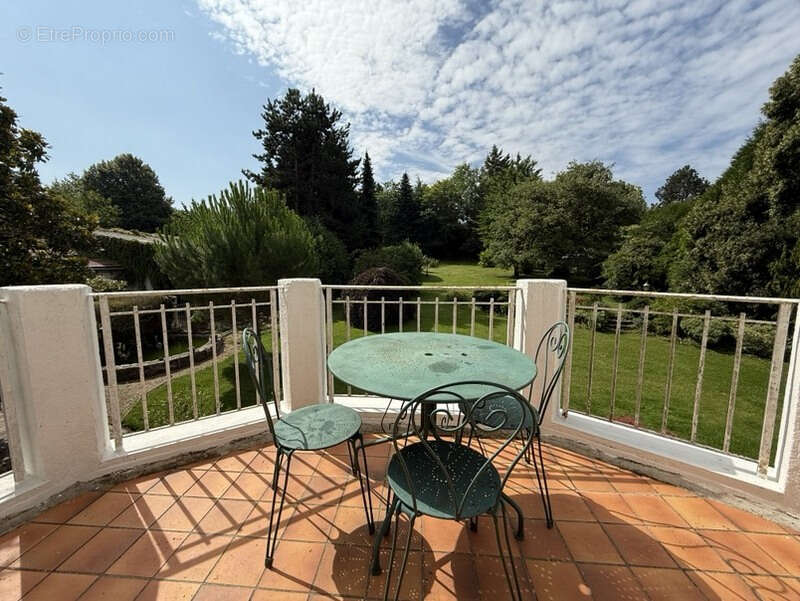 Maison 276 m² à Pontpoint  - photo 6