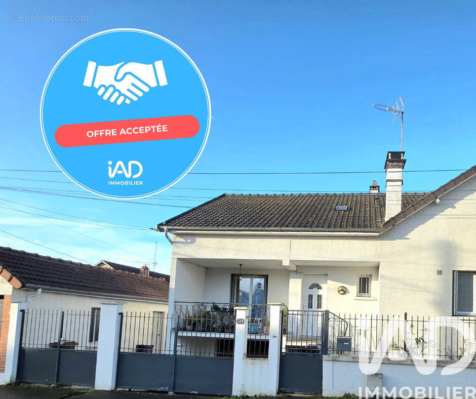 Photo 1 - Maison à SAINTE-SAVINE