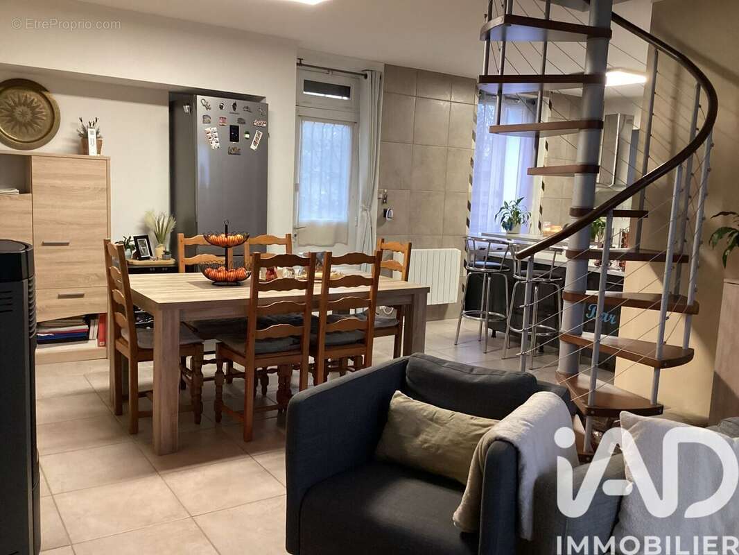 Photo 3 - Maison à CHENOISE