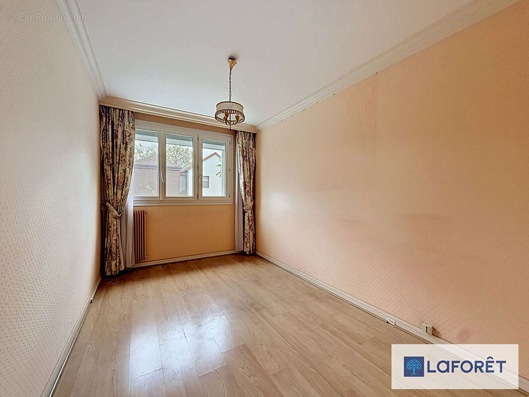 Appartement à VILLIERS-SUR-MARNE