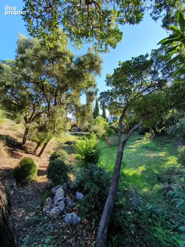 Terrain Saint Aygulf 1000 m2 - photo 8