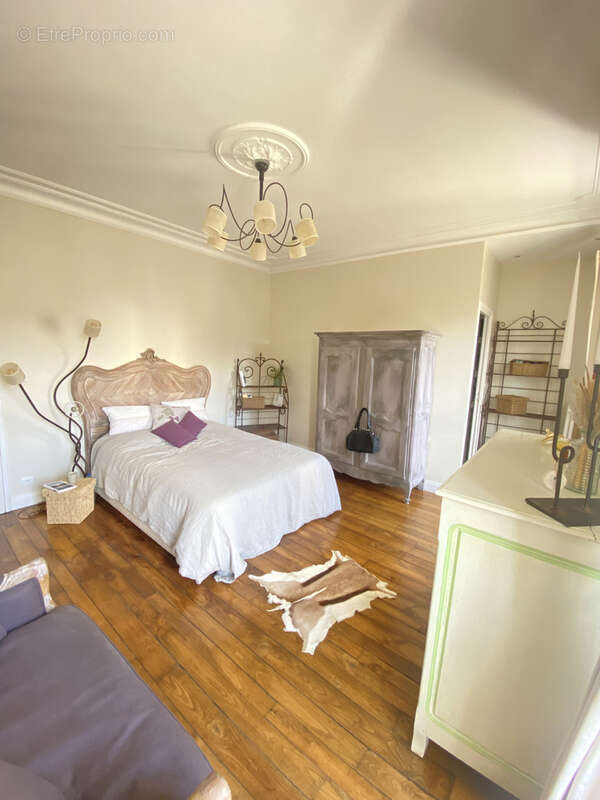 Maison à SAINT-MEEN-LE-GRAND