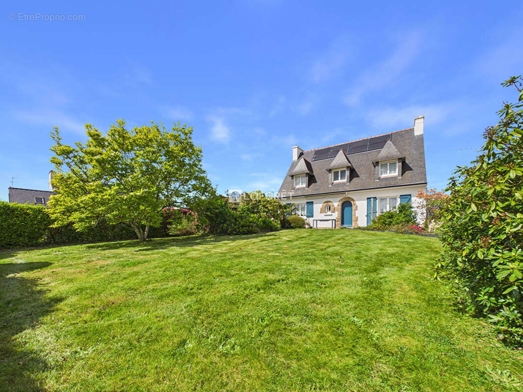 Maison à PLOMELIN