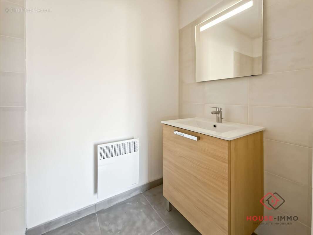 Maison à VIELLE-SAINT-GIRONS