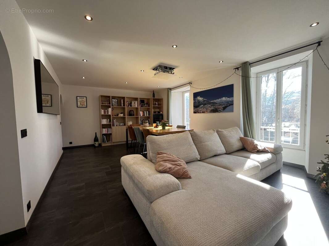 Appartement à SALLANCHES