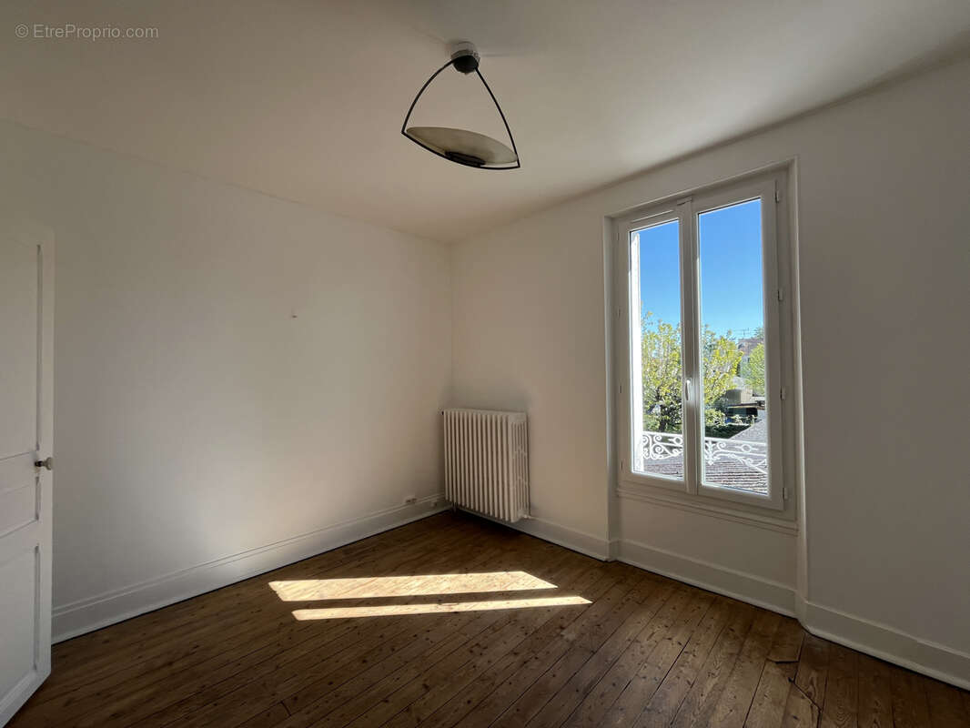 Maison à MALESHERBES