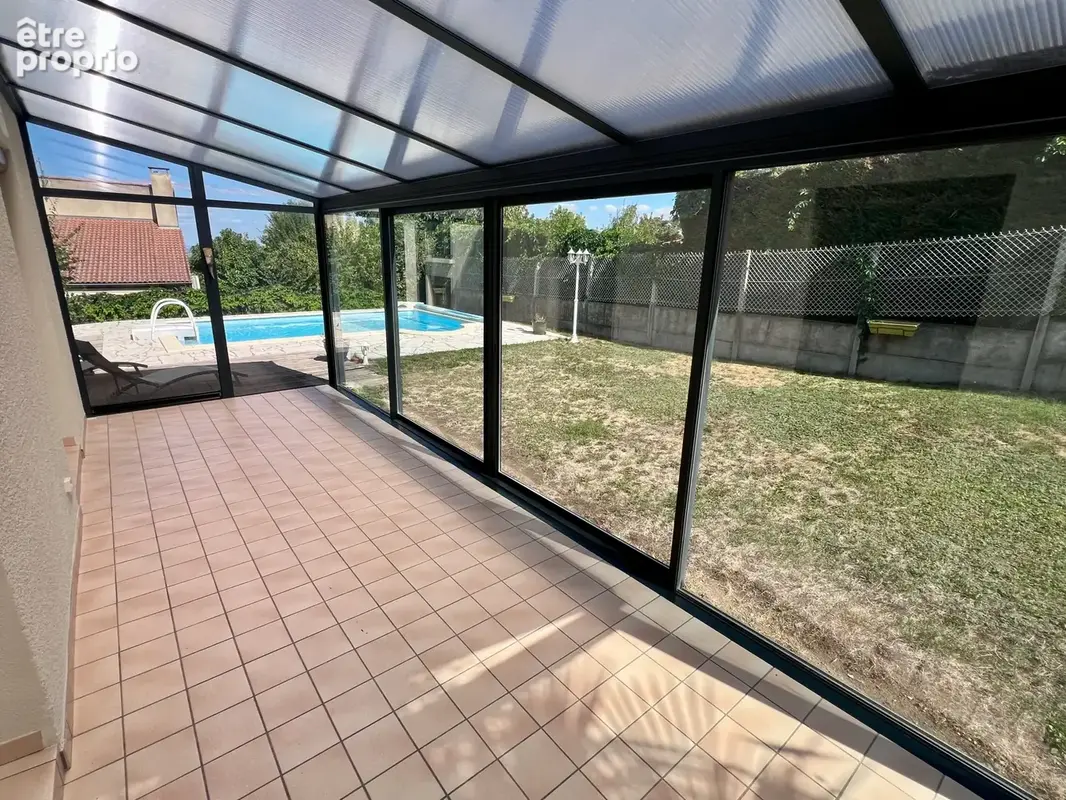 Maison 7 pièces 133,75 m2 avec jardin et piscine - photo 8