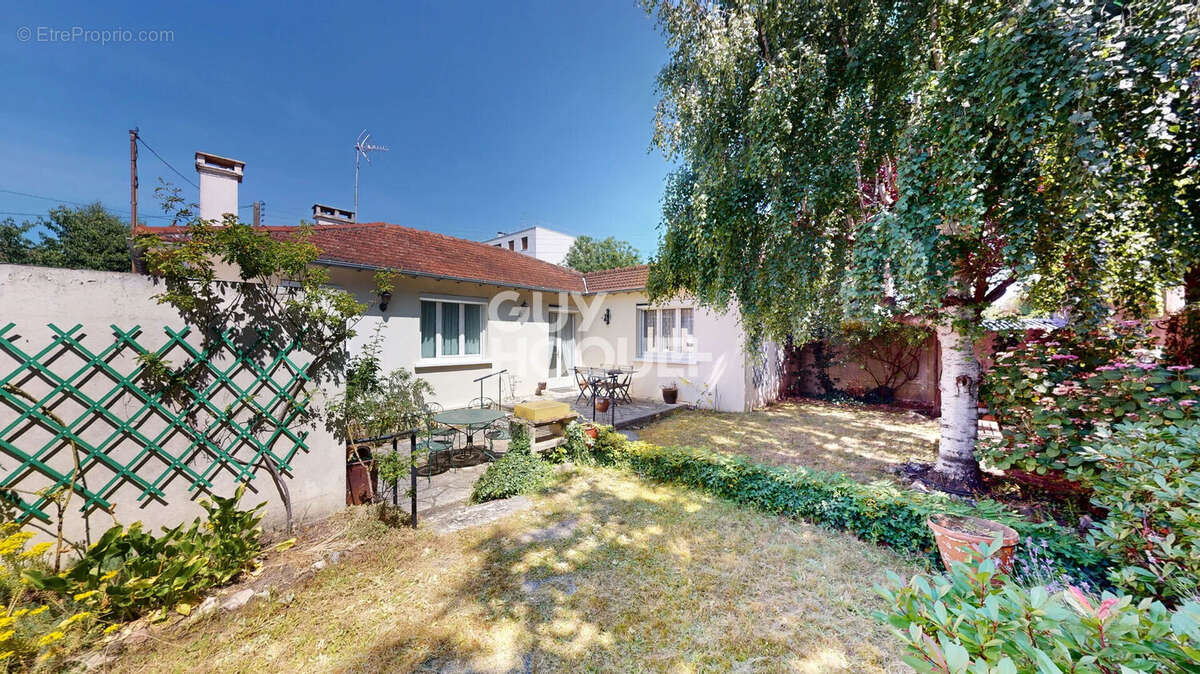 Maison à FRANCONVILLE