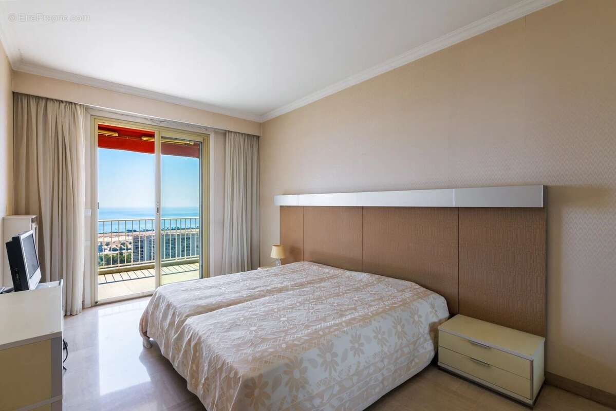 Appartement à CAGNES-SUR-MER