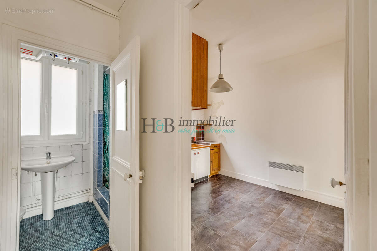 Appartement à PARIS-11E