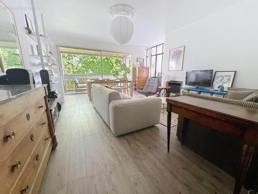 Appartement à GARCHES