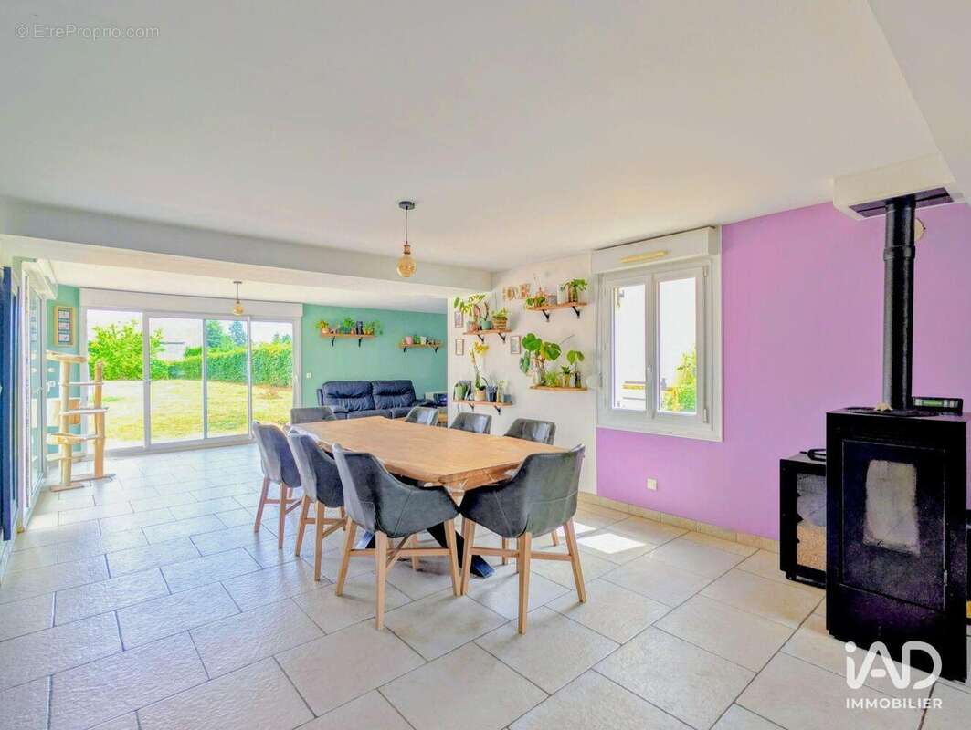 Maison 143 m² à Fontaine-Lavaganne  - photo 5